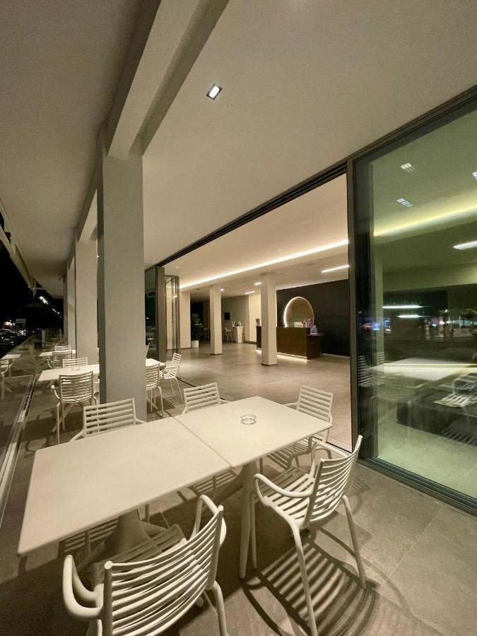 Hotel Cristallo Senigallia Luaran gambar