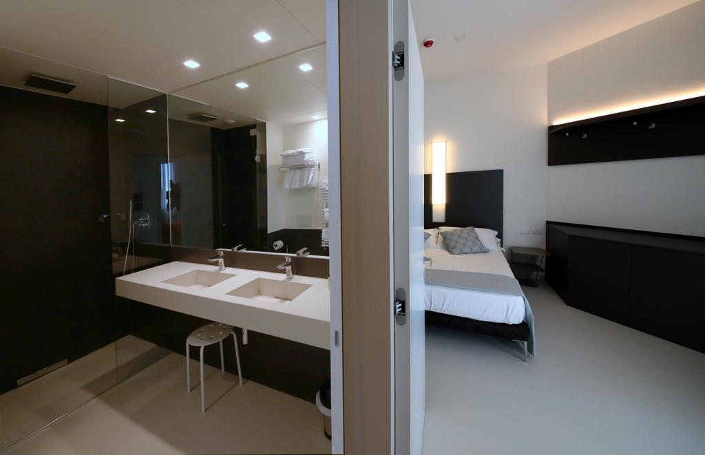 Hotel Cristallo Senigallia Bilik gambar