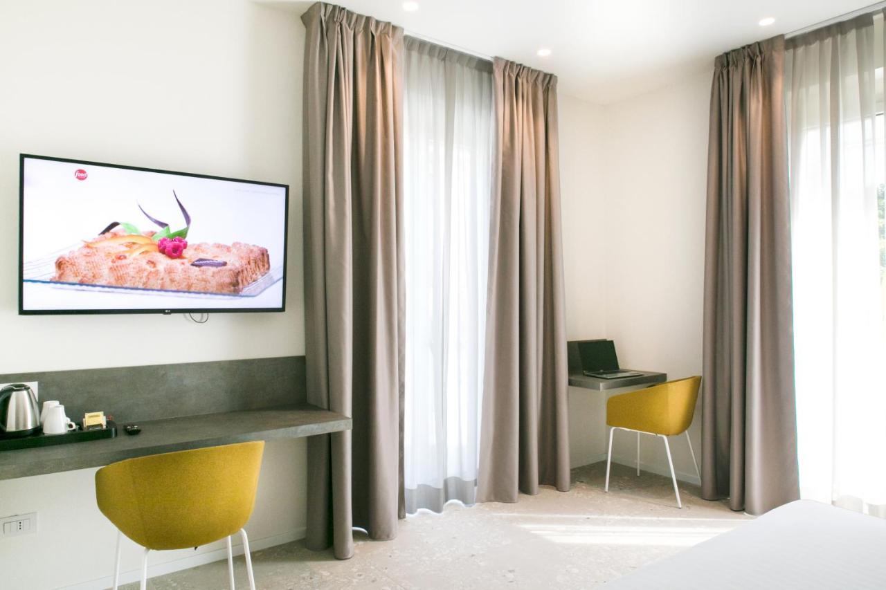 Hotel Cristallo Senigallia Luaran gambar