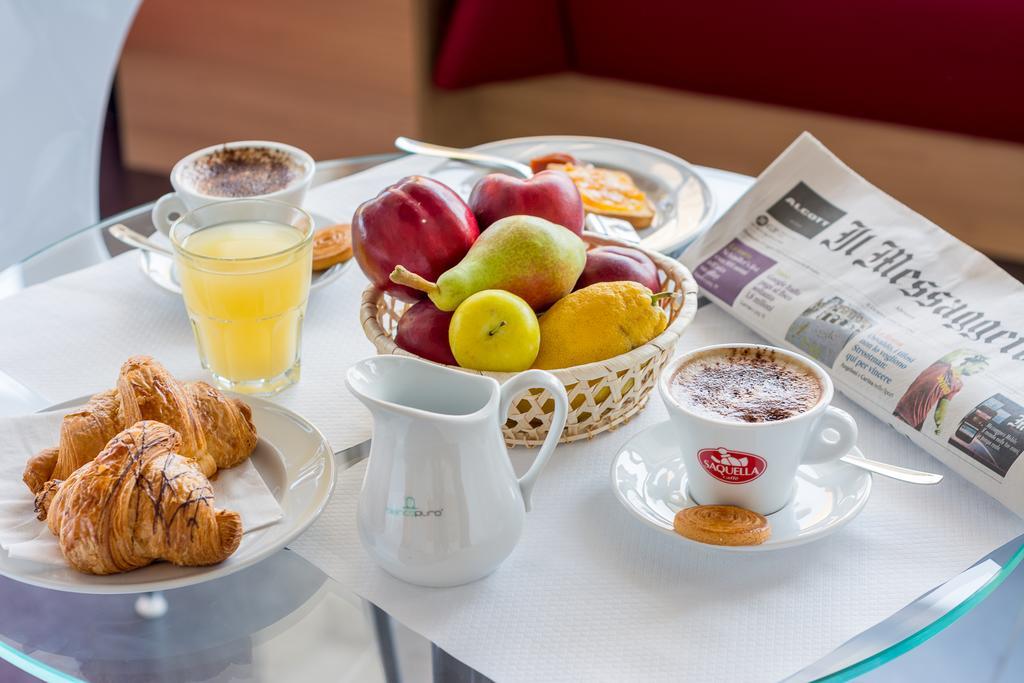 Hotel Cristallo Senigallia Luaran gambar